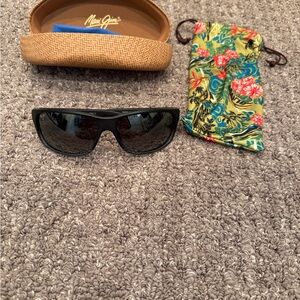 Maui Jim grey and black polarized Sunglasses